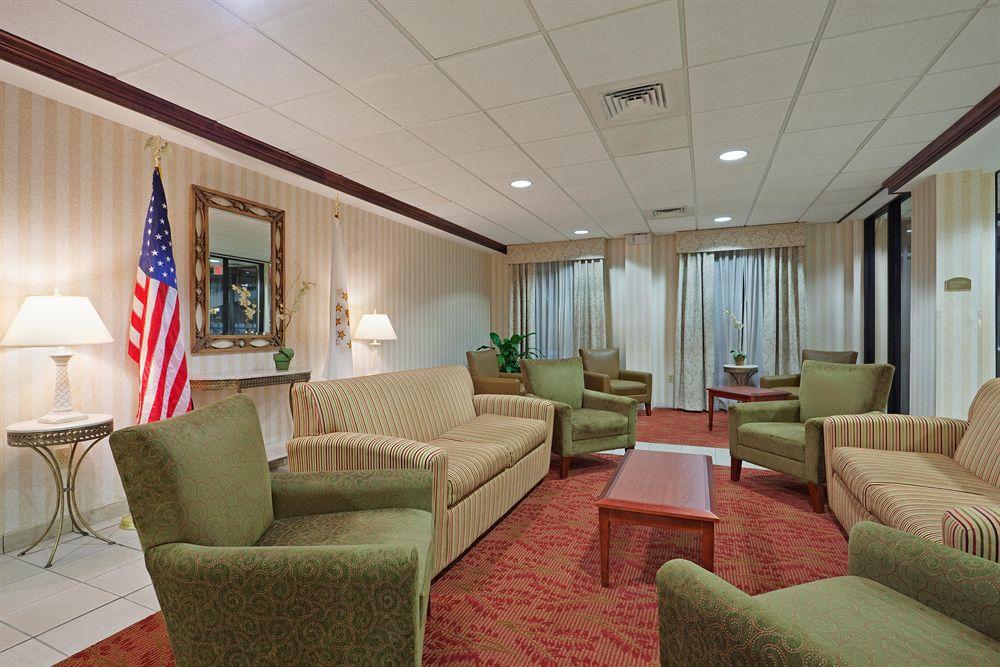 Holiday Inn Express Hotel & Suites Providence-Woonsocket By Ihg Interno foto