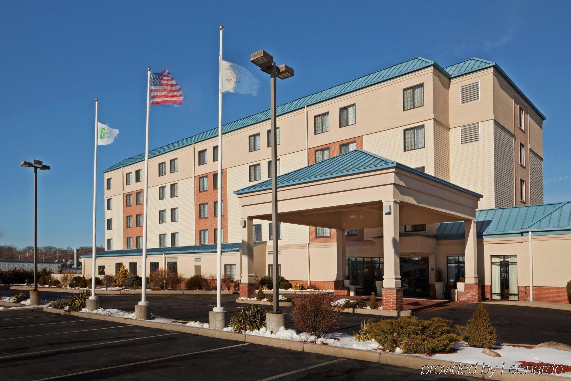 Holiday Inn Express Hotel & Suites Providence-Woonsocket By Ihg Esterno foto